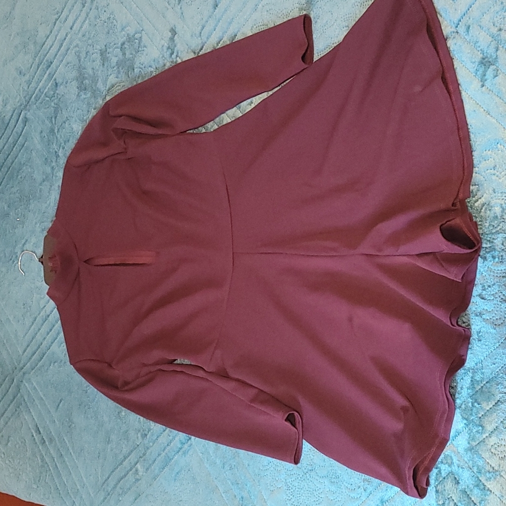 Sara la, size XL, burgundy front cut out, long-sleeved romper.